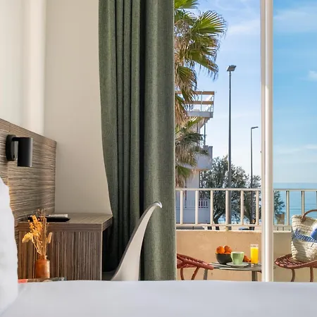 Du Midi Hotel