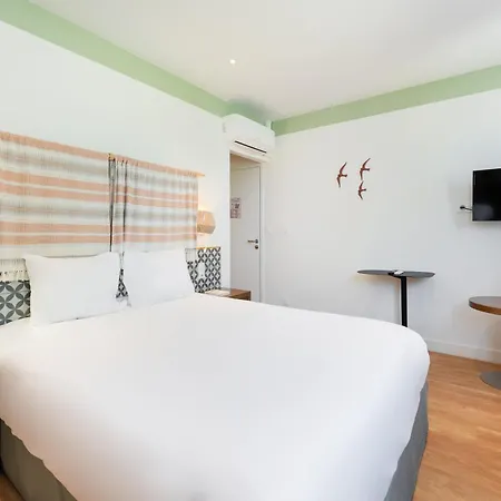 Du Midi Hotel