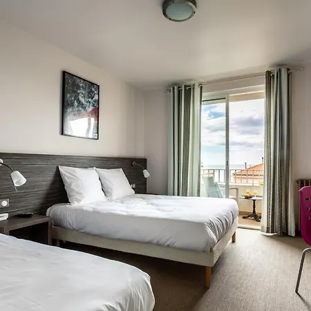 Hotel Du Midi 3*